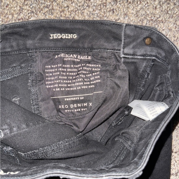 American Eagle Outfitters Black Jeggings - Picture 9 of 9